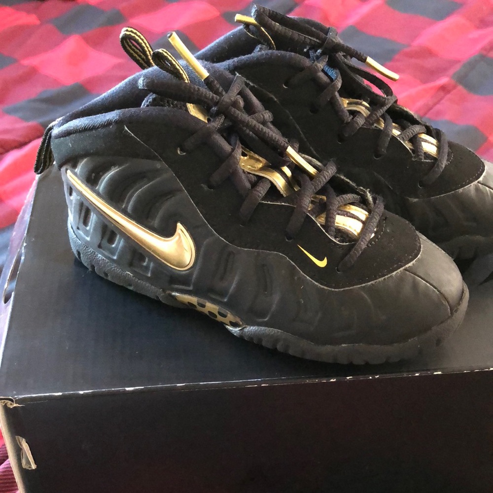Nike little posite pro